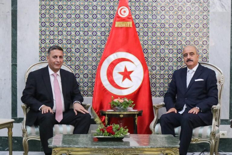 وزير الخارجية التونسي يستقبل سفير الأردن أبو رمان